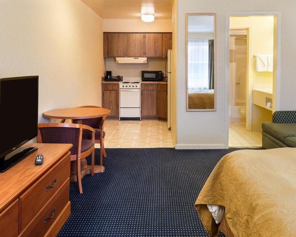 Quality Inn Little Creek Virginia Beach Esterno foto