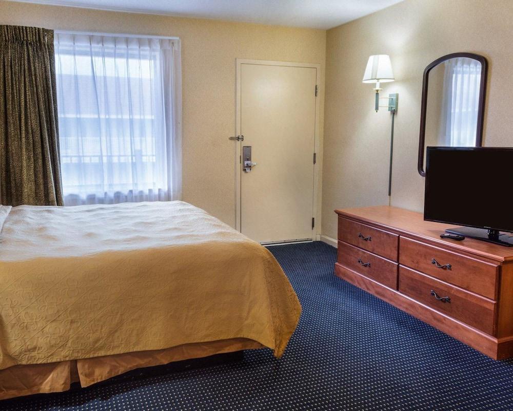 Quality Inn Little Creek Virginia Beach Esterno foto