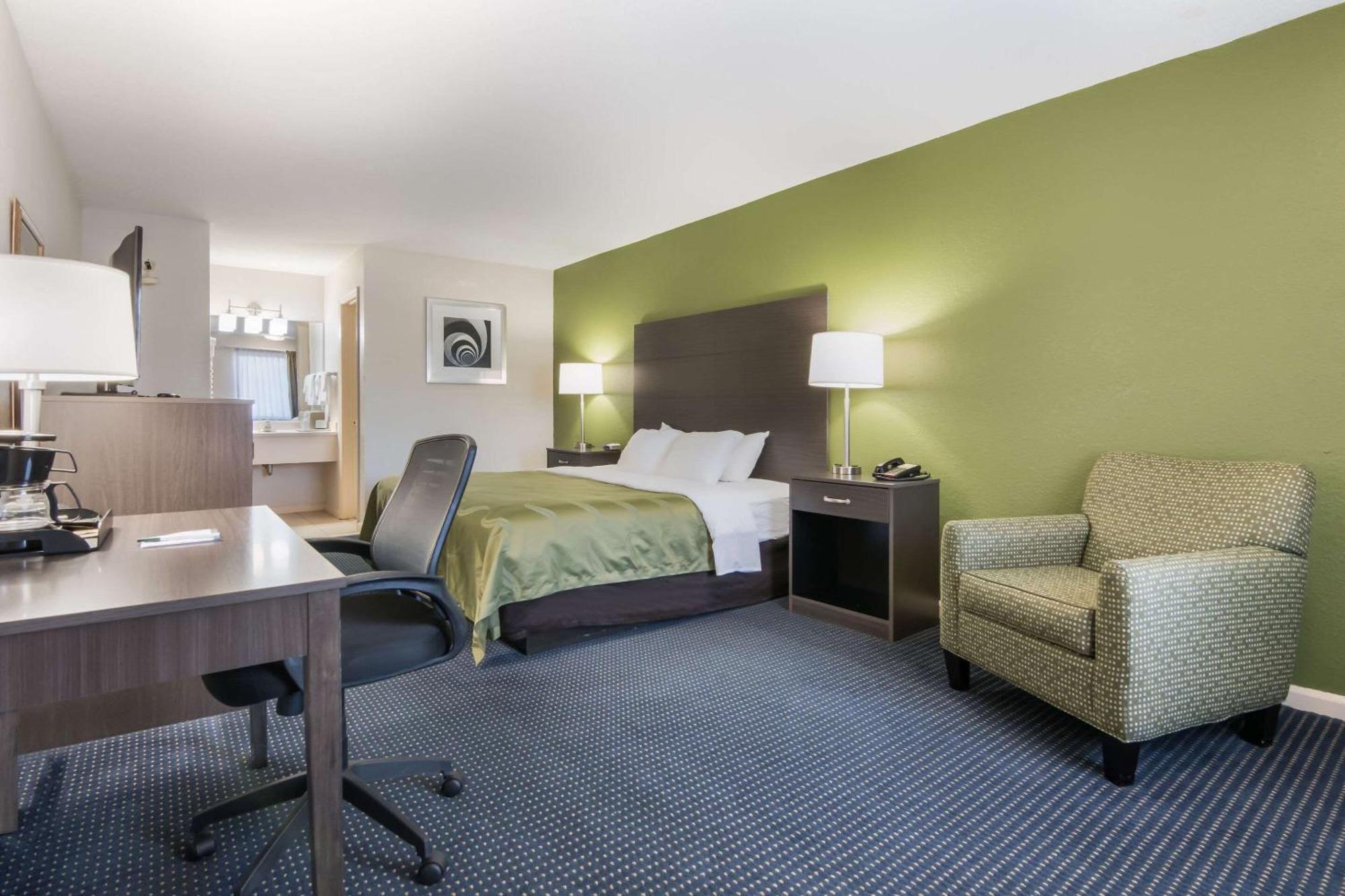 Quality Inn Little Creek Virginia Beach Esterno foto