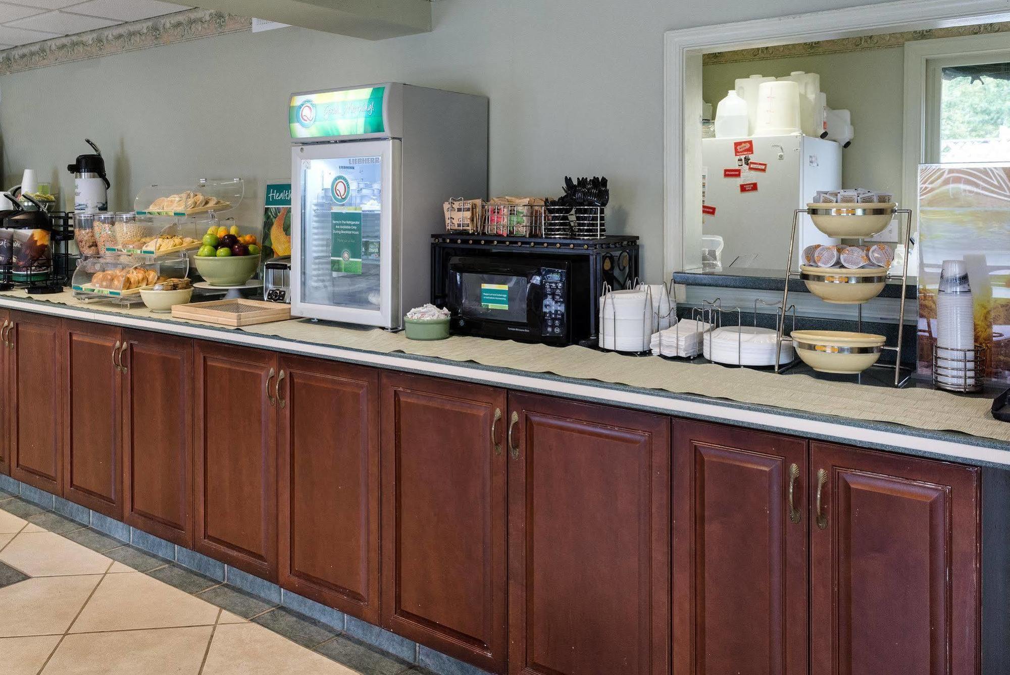 Quality Inn Little Creek Virginia Beach Esterno foto