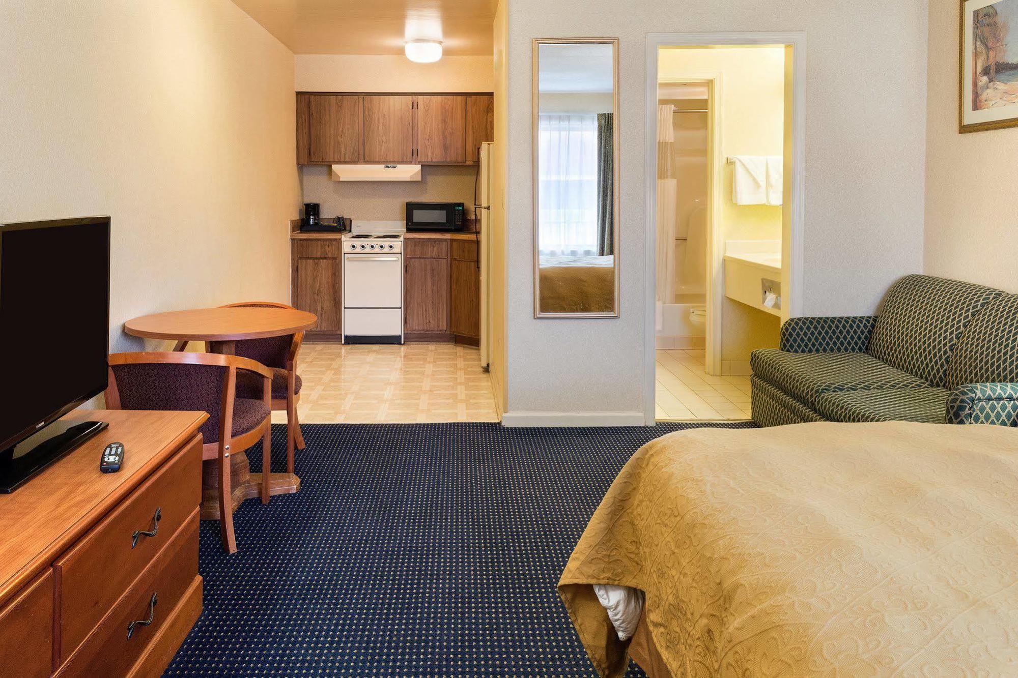 Quality Inn Little Creek Virginia Beach Esterno foto